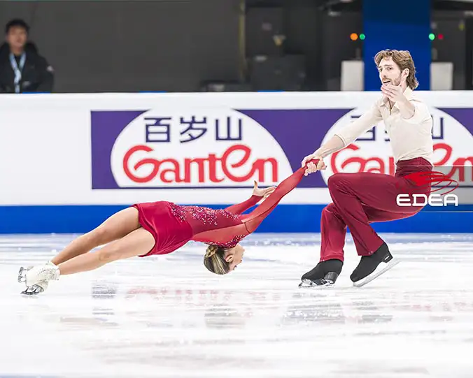 Ice Gallery Skates U.S.